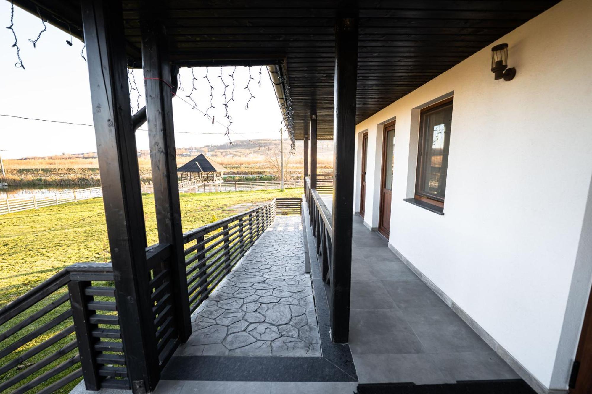 ホテル Casa Andra Siret エクステリア 写真