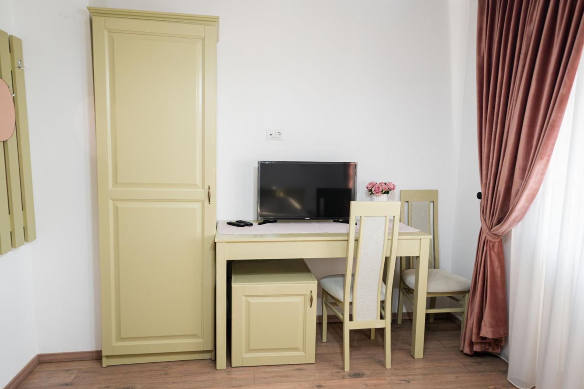 ホテル Casa Andra Siret エクステリア 写真